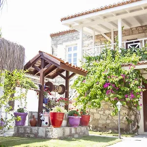 Konukevi Taşdelen, Alaçatı